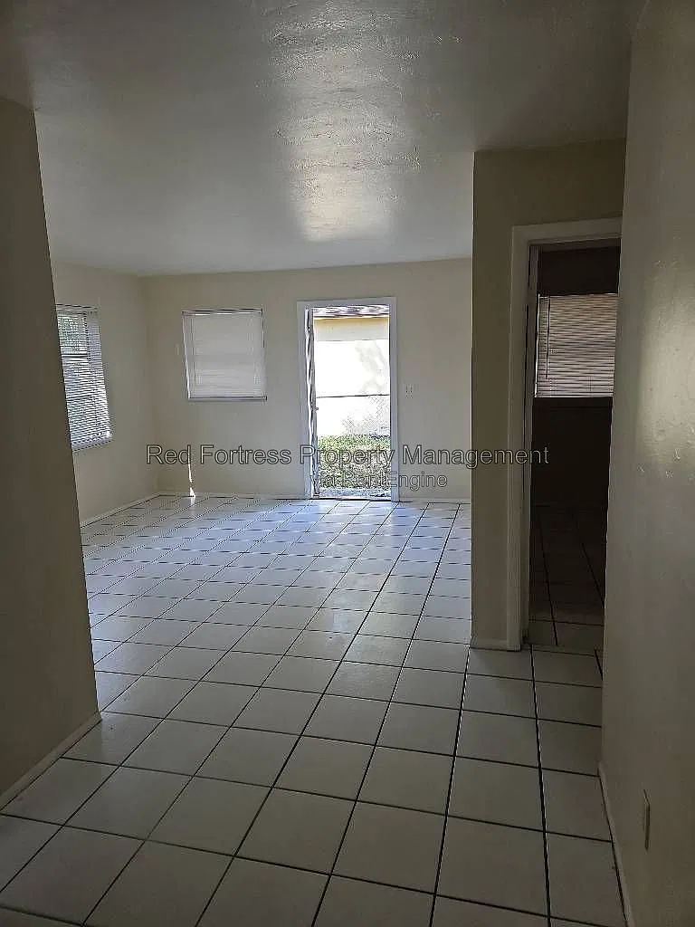 1 bed, 1.0 bath, 535 sqft, $859 — Photo 4