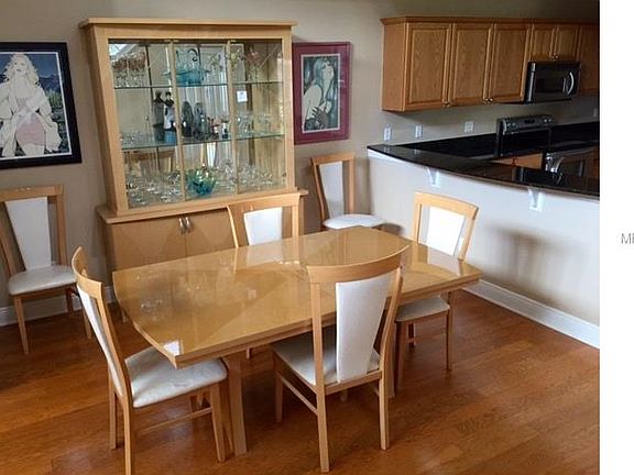 5th image of 206 Valencia Cir