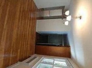 14 Louise Rd #2, Chestnut Hill, MA 02467