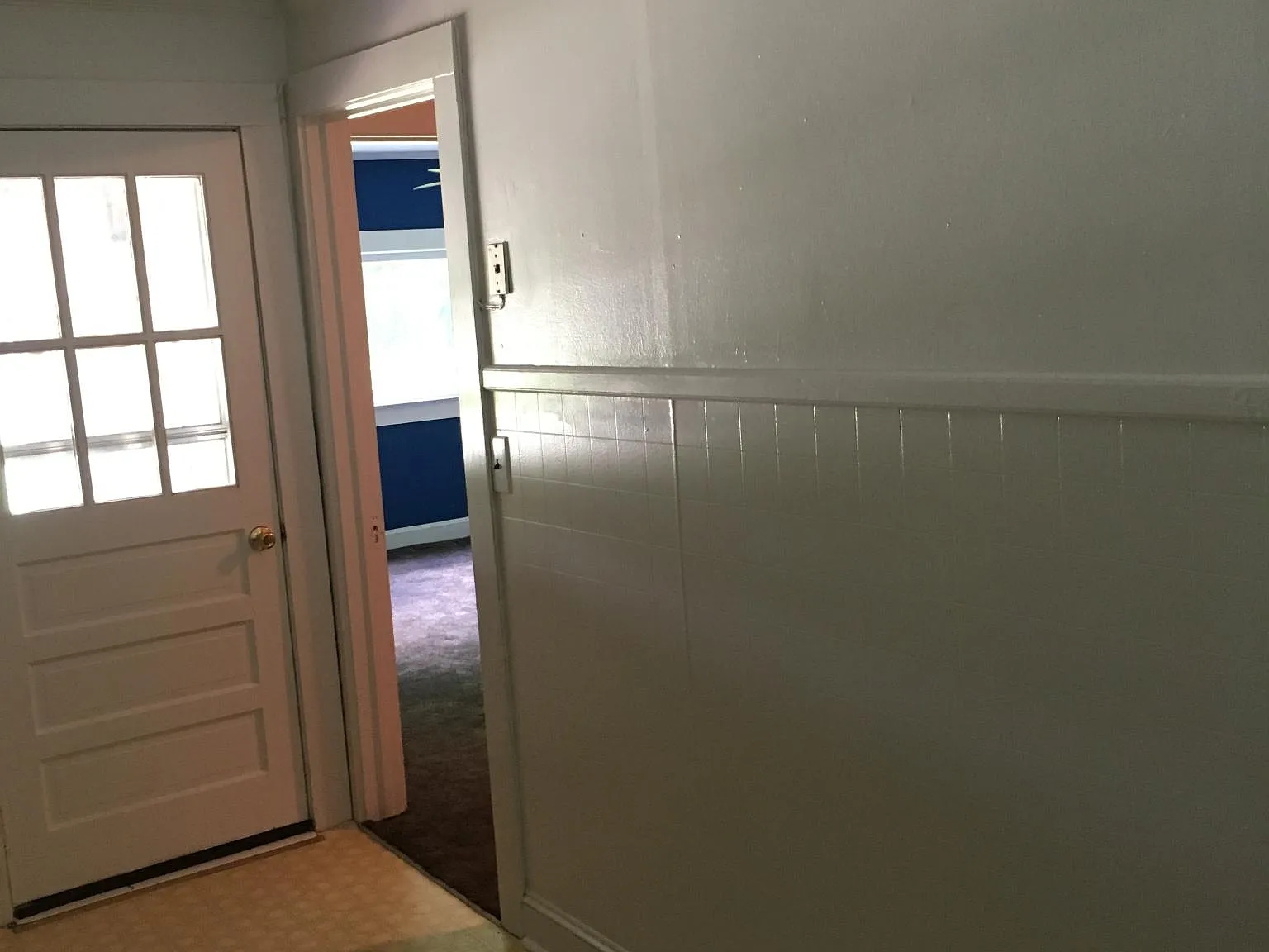 2 bed, 1000 sqft, $800 — Photo 2