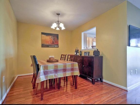 3rd image of 20 Mindy Dr #1620