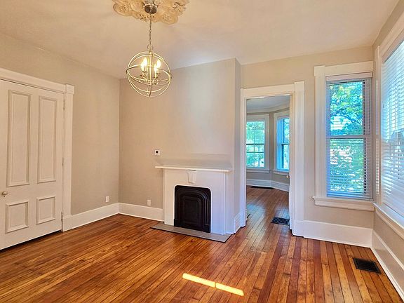 4th image of 214 Fairfield Ave APT 1
