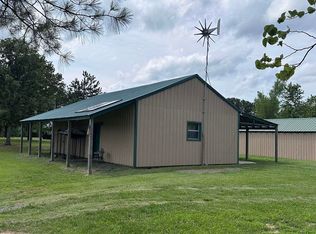 20982-16 W High Way, Clinton, AR 72031