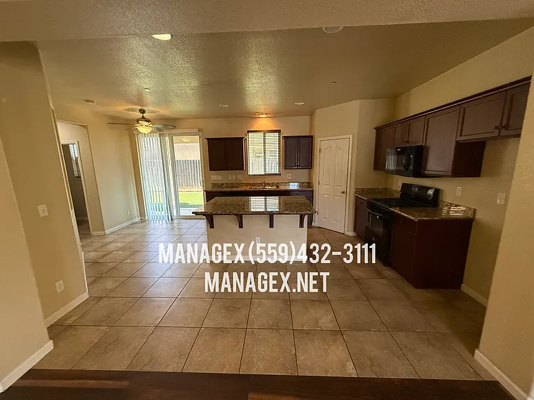 7382 E Giavanna Ave — Photo 3