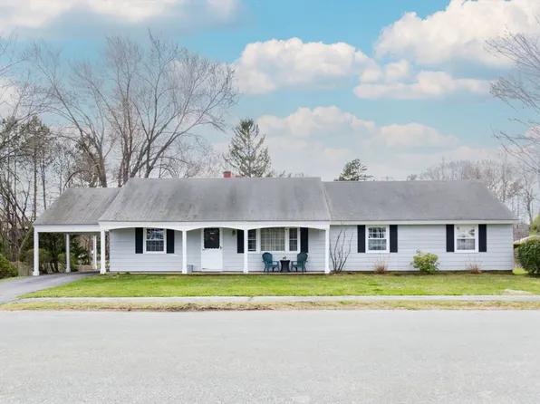 10 Walker Rd, Beverly, MA 01915