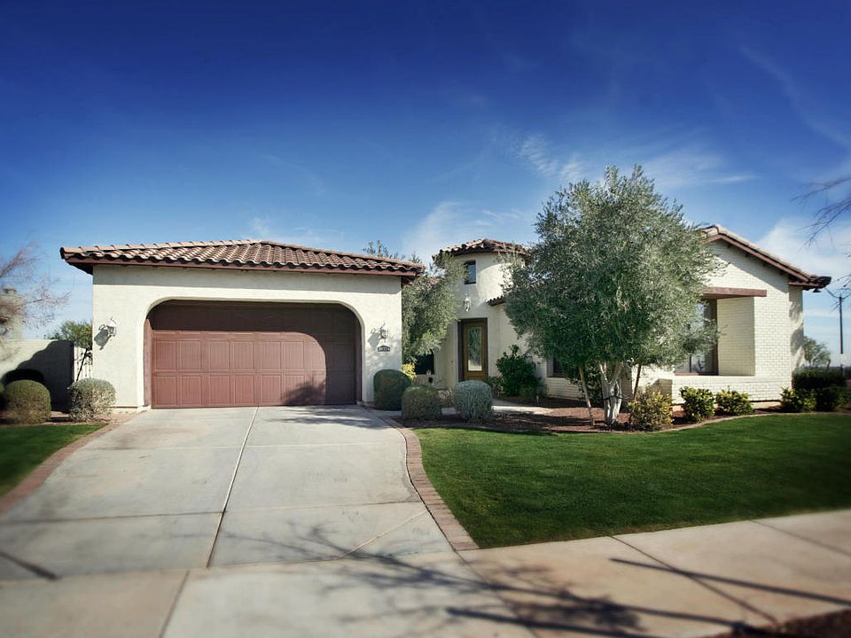 1st image of 20514 W Canyon Dr