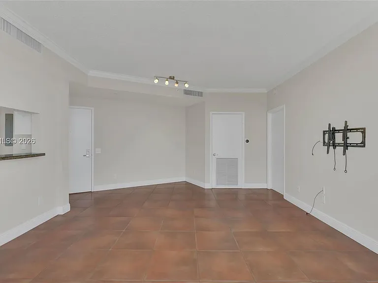 2475 Brickell Ave #2501 — Photo 35