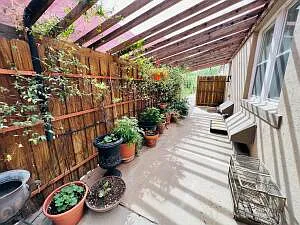 1005 E Baltimore Dr — Photo 19