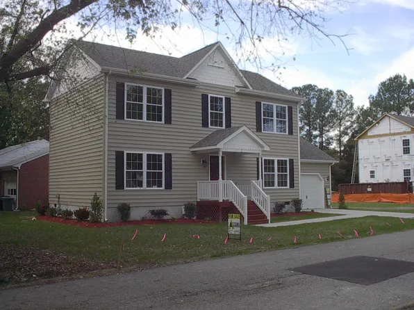 3 Severn St, Hampton, VA 23669