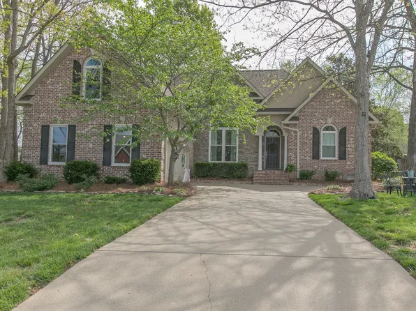 2636 Dorset St, Murfreesboro, TN 37130
