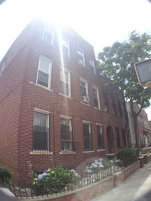 Rented by Abba Realty Associates INC | media 18