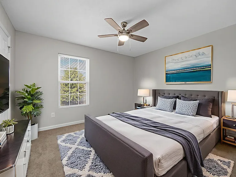 1012 Chesterfield Dr — Photo 24