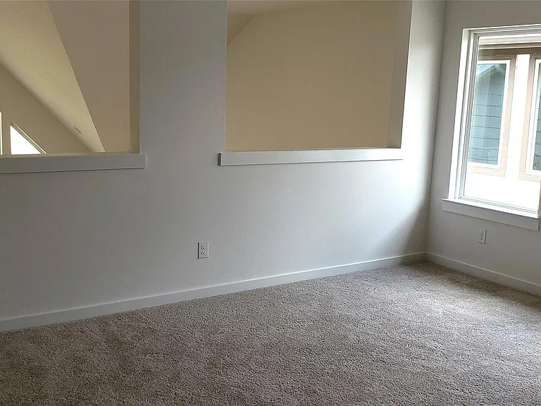 10611 Hidden Rock Dr — Photo 25