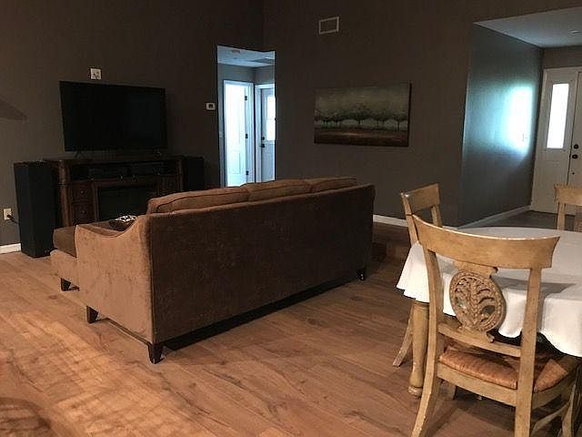 1st image of 6786 Autumn Ct