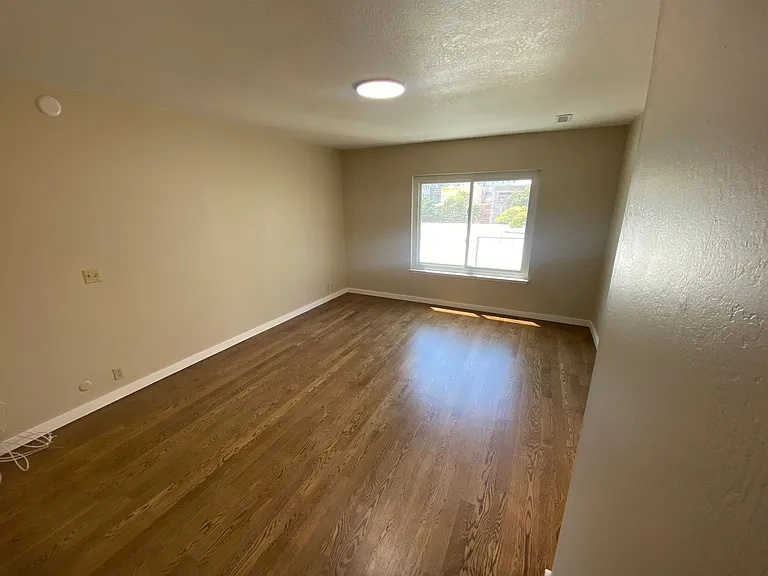 520 Bartlett St #5 — Photo 25