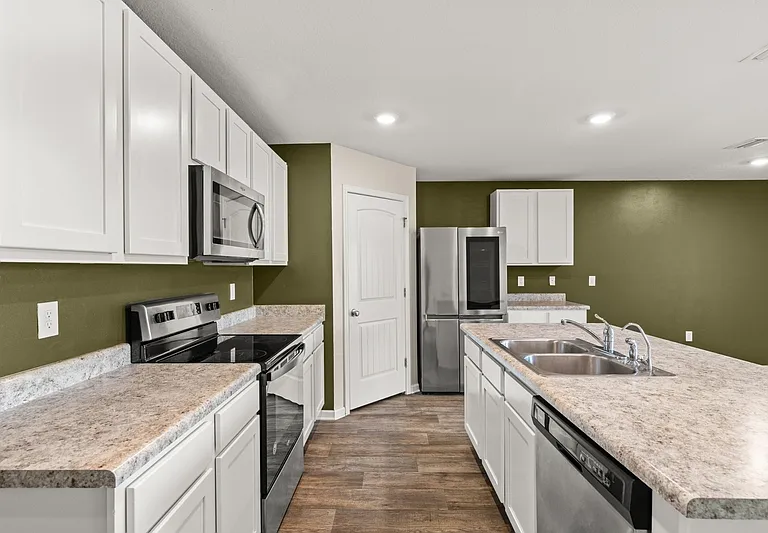 7292 Ellie B Dr — Photo 16