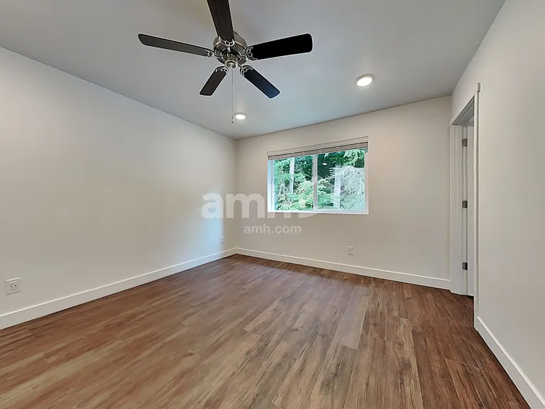 8043 Dagney St — Photo 7