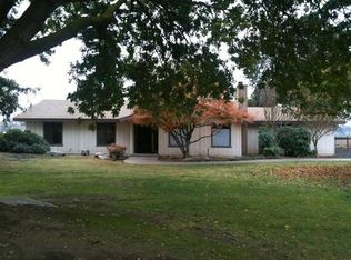 1460 N Fowler Ave, Clovis, CA