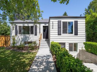 2206 S 128th St #B, Seattle, WA 98168
