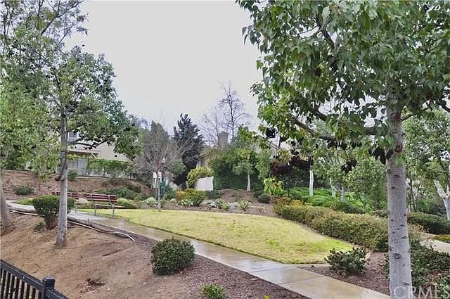 921 La Palma Cir — Photo 17