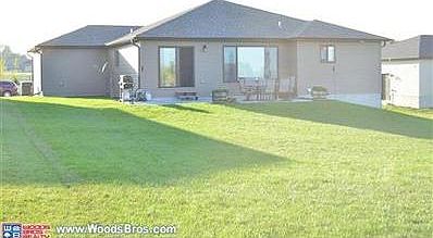 3rd image of 6220 Ellie Ln