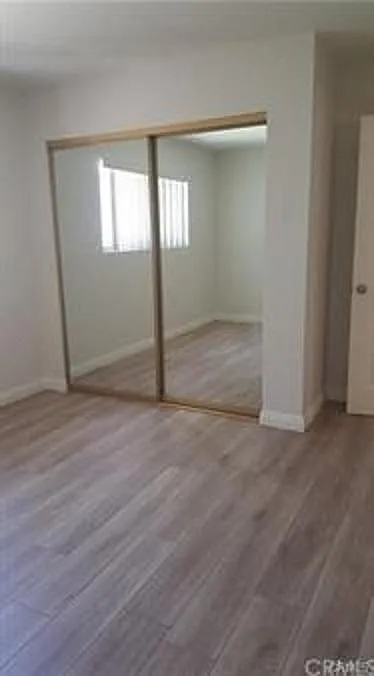 2 bed, 950 sqft, $2,740 — Photo 2