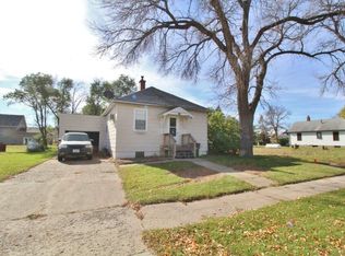 205 3rd Ave W, Velva, ND 58790