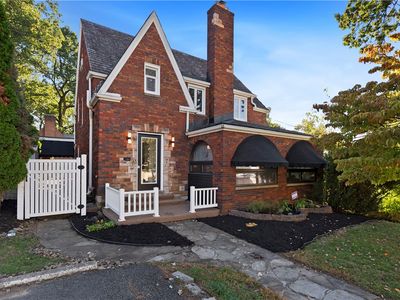 163 Green Dr, Pittsburgh, PA, 15236