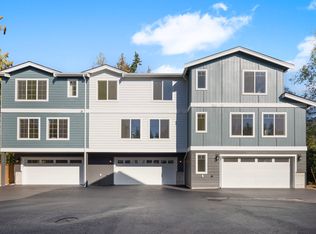 19505 Damson Rd #C2, Lynnwood, WA 98036