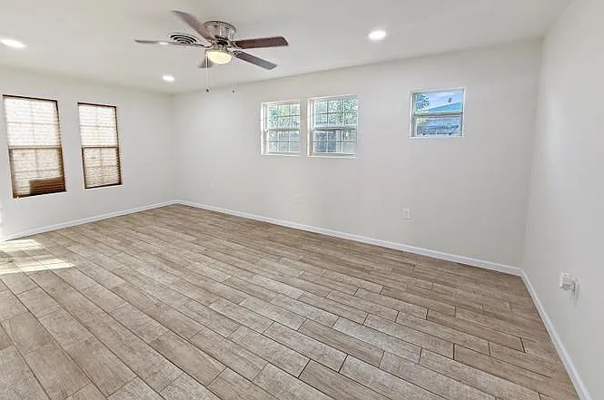 3701 Ridgemont Dr — Photo 17