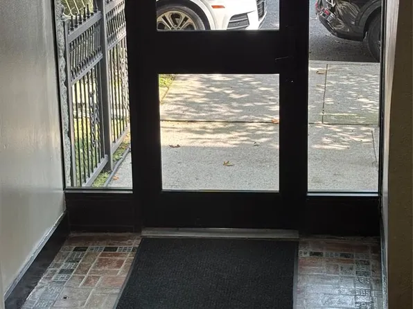 160-15 Powell Cove Boulevard image 8 of 8