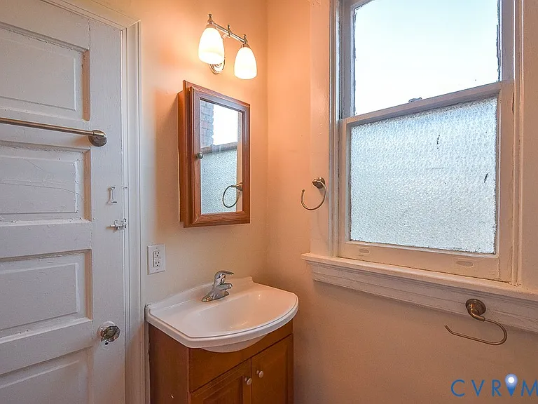 120 S Arthur Ashe Blvd #1 — Photo 13