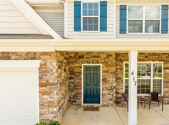 4th image of 417 Augustus Ln