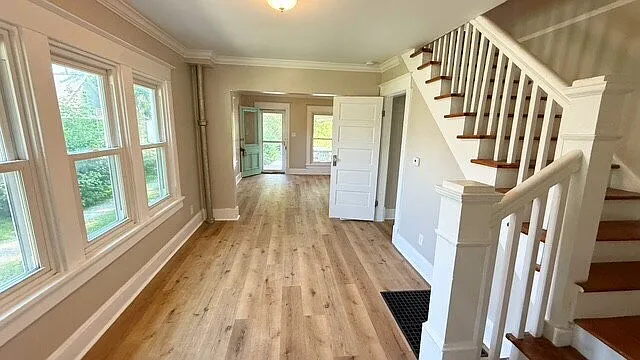 2012 S Olive St — Photo 6