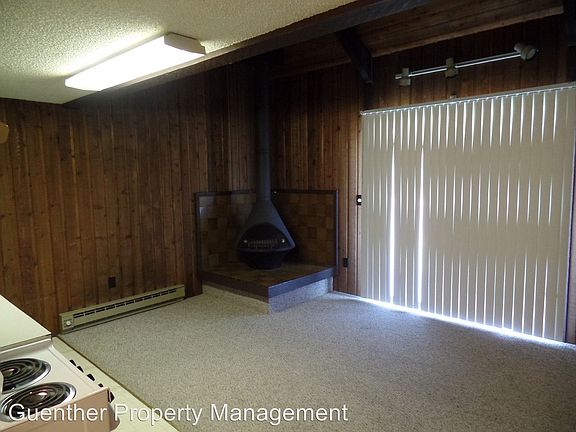 4th image of 2918 E South Riverton Ave APT 16