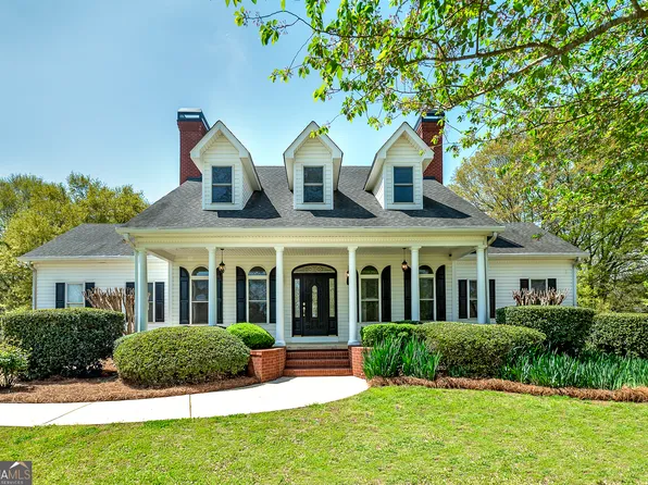 935 Amelia Rd, Locust Grove, GA 30248