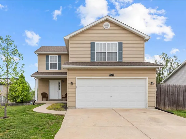 55 Silver Spur Dr, Winfield, MO 63389