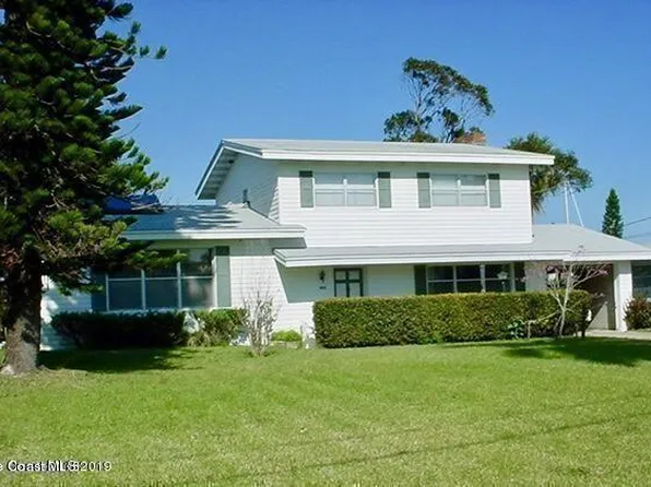 492 Barrello Ln, Cocoa Beach, FL 32931