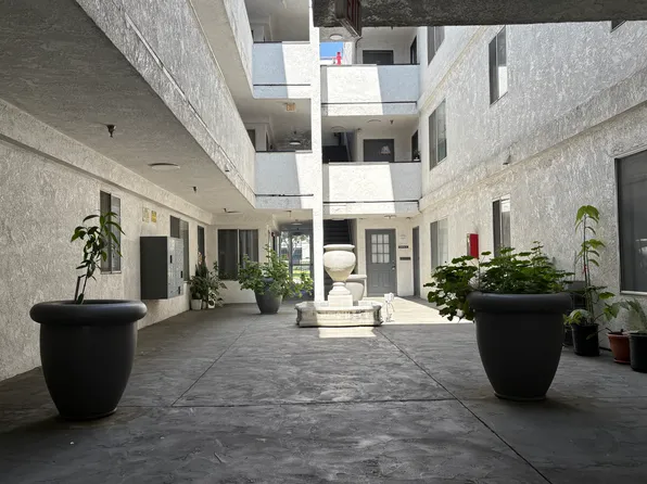 PARK CITY WALK APARTMENTS