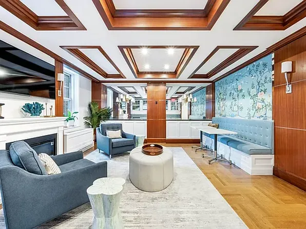 27 West 72nd Street image 14 of 17