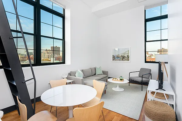 Rented by Living New York | media 21