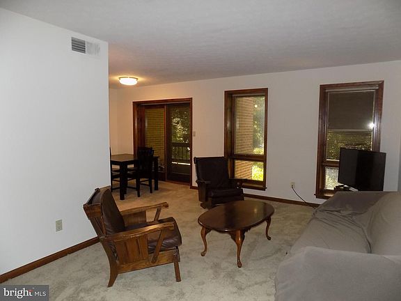 2nd image of 44759 Woodlake Ct APT 735