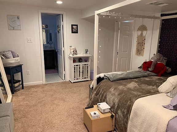 4th image of 9519 51st Ave