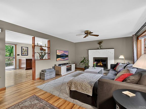 4th image of 127 Belvedere Road