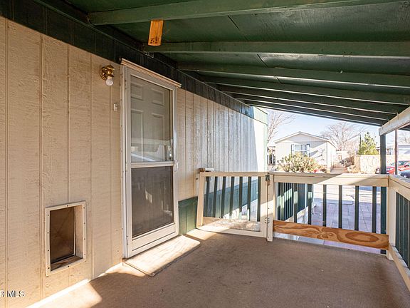 3rd image of 110 Sherwood Forest Ct