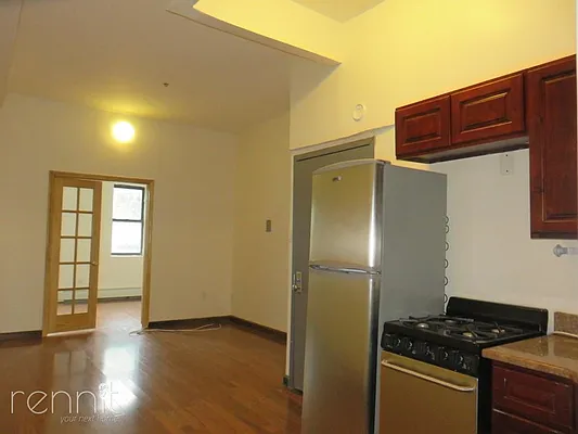 Rented by Rennit Inc. | media 31