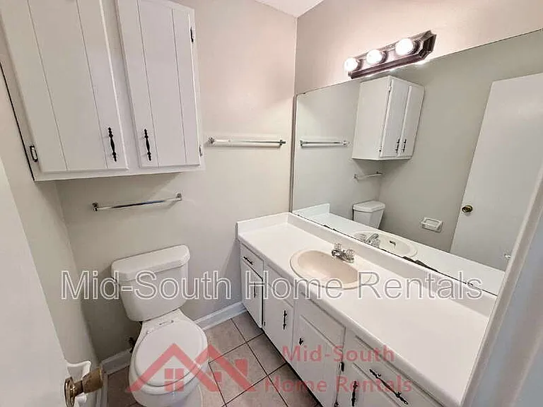 4505 Villagreen Dr — Photo 14