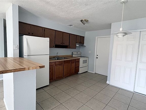 4th image of 5449 6th Ave #5447
