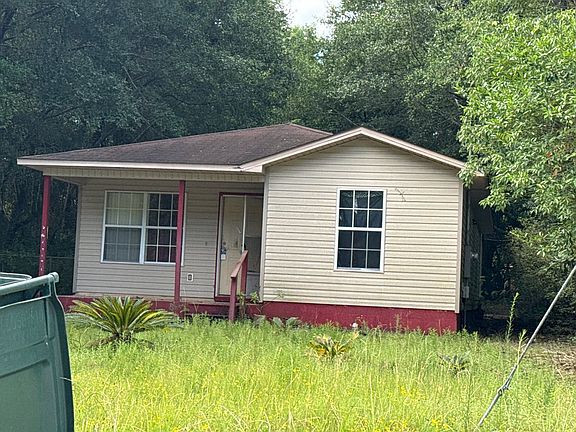 2nd image of 111 W Chaffin Ave