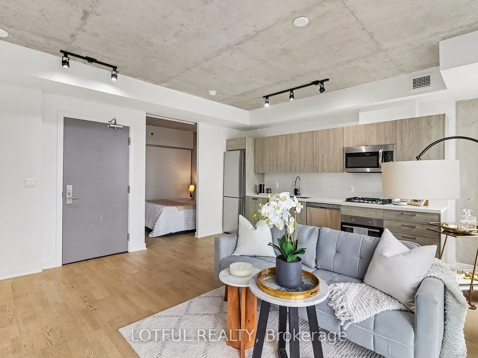 2 bed, $2,250 — Photo 3